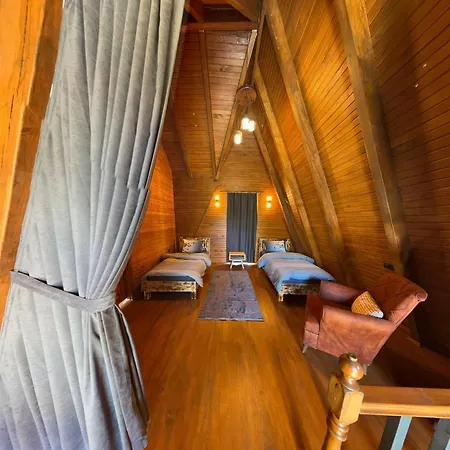 Cetgardenbungalow *